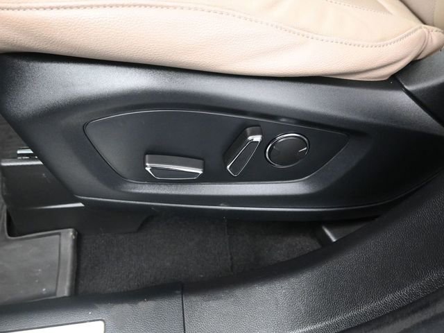 Used 2020 Ford Explorer Limited w/ Class III Trailer Tow Package image 24