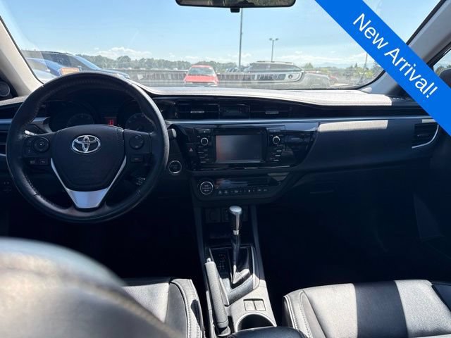 Used 2015 Toyota Corolla S Premium FWD image 11