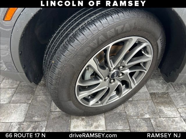 Used 2022 Lincoln Corsair AWD w/ Equipment Group 101A image 21