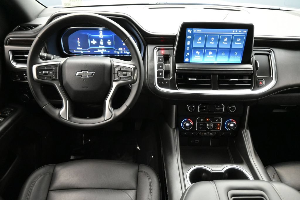 Used 2024 Chevrolet Tahoe Z71 w/ Luxury Package AWD/4WD image 7