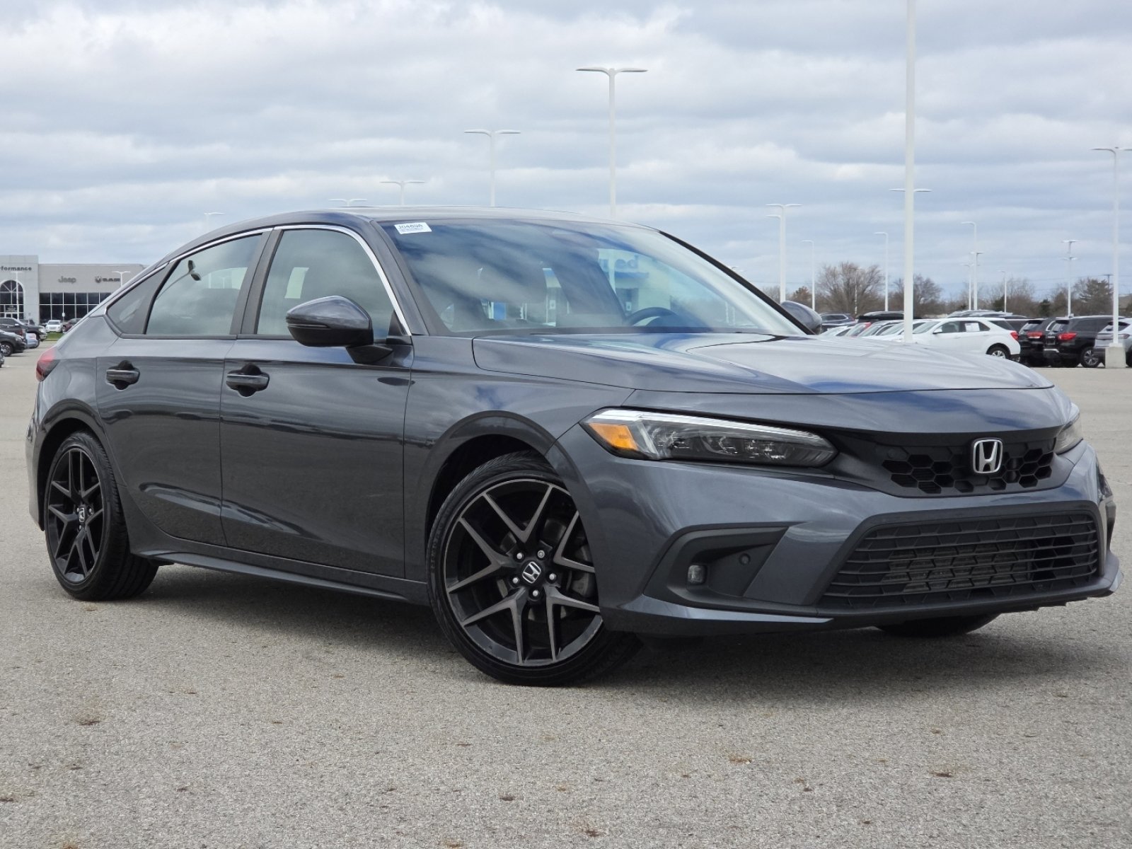 Used 2024 Honda Civic Sport Touring image 2