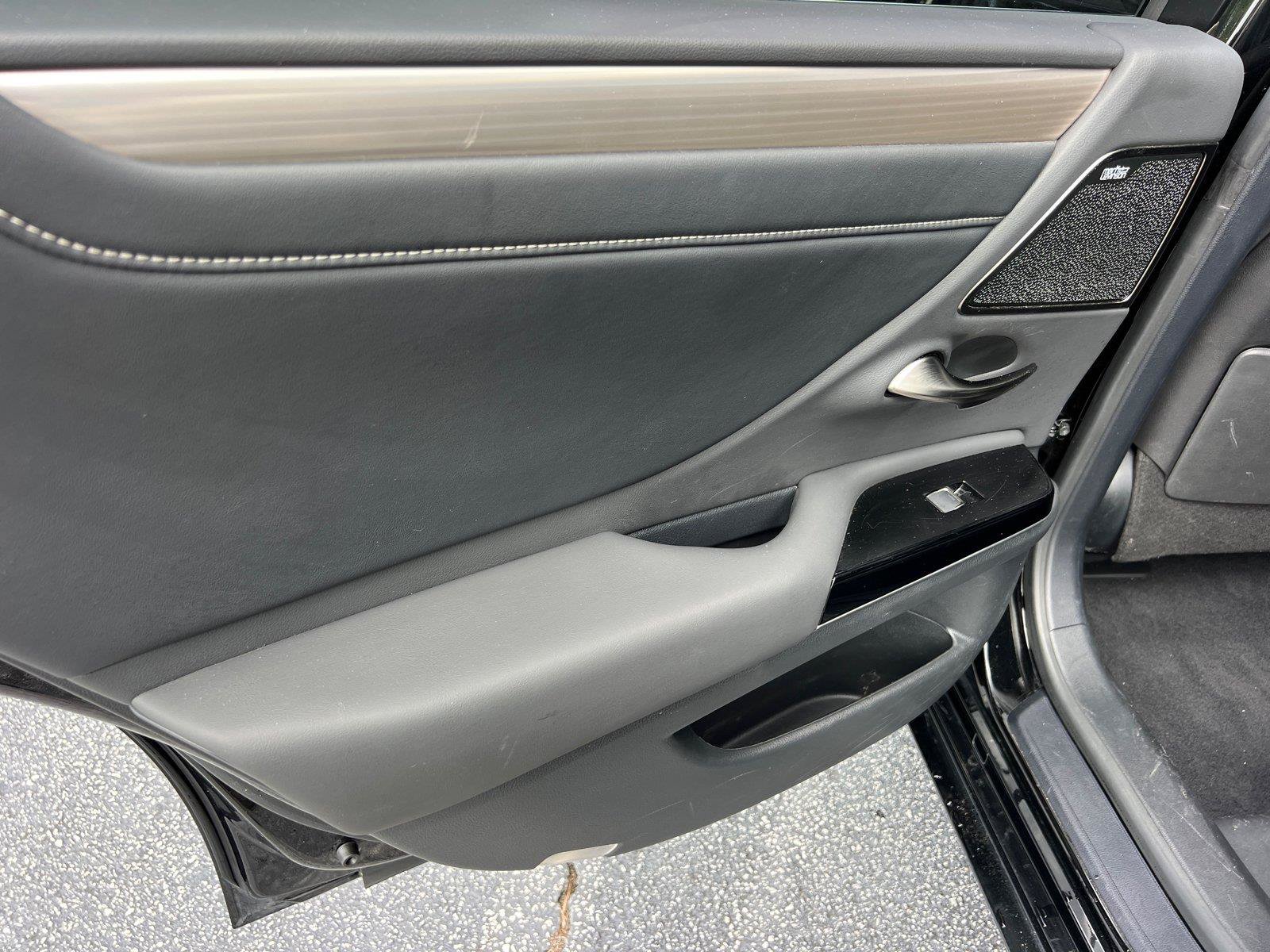 Certified 2024 Lexus ES 300h F Sport w/ Accessory Package (Z2) FWD image 21