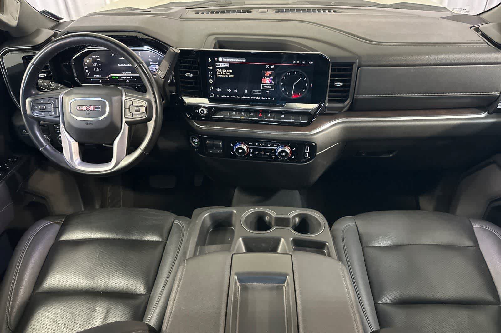 Used 2025 GMC Sierra 1500 SLT RWD image 4