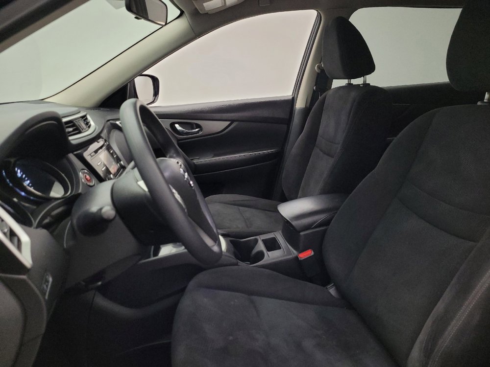 Used 2016 Nissan Rogue SV FWD image 17