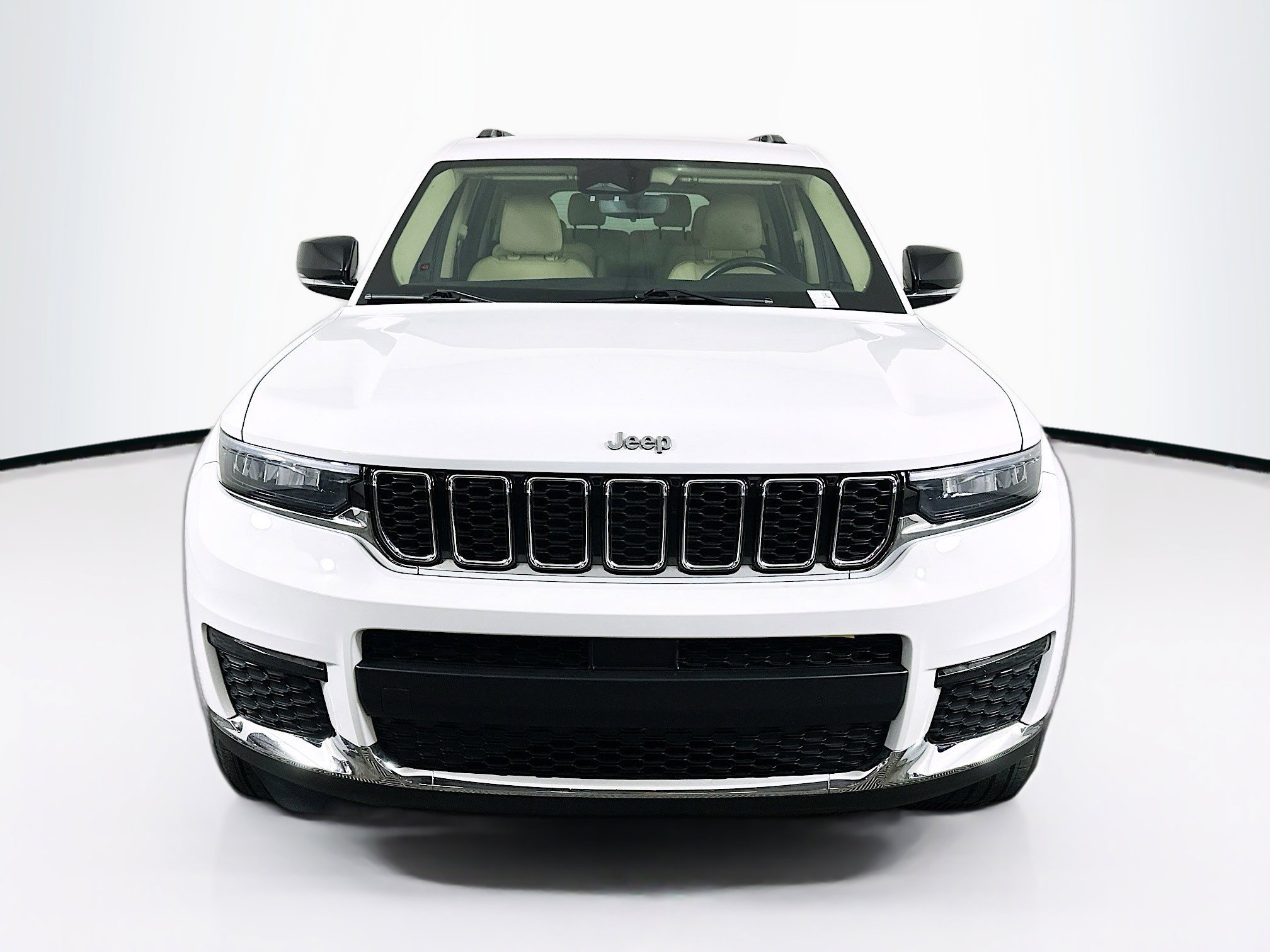 Used 2021 Jeep Grand Cherokee L Limited image 2