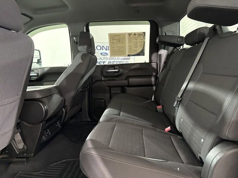 Used 2024 Chevrolet Silverado 2500 Custom w/ Custom Value Package image 16