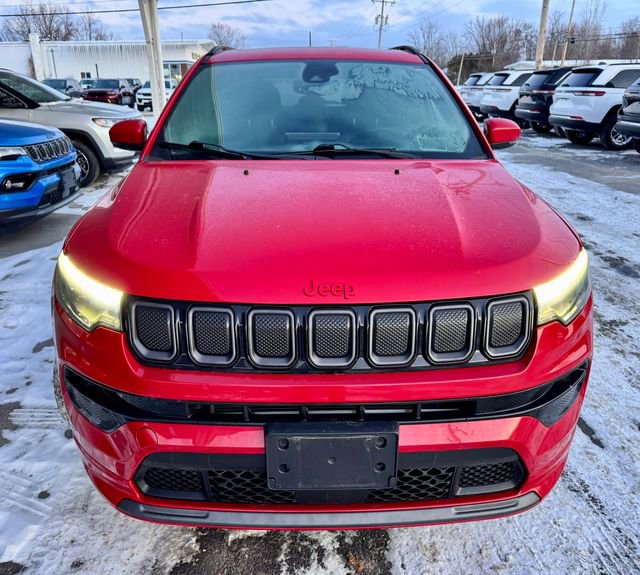 Used 2022 Jeep Compass Limited w/ (RED) Package image 7