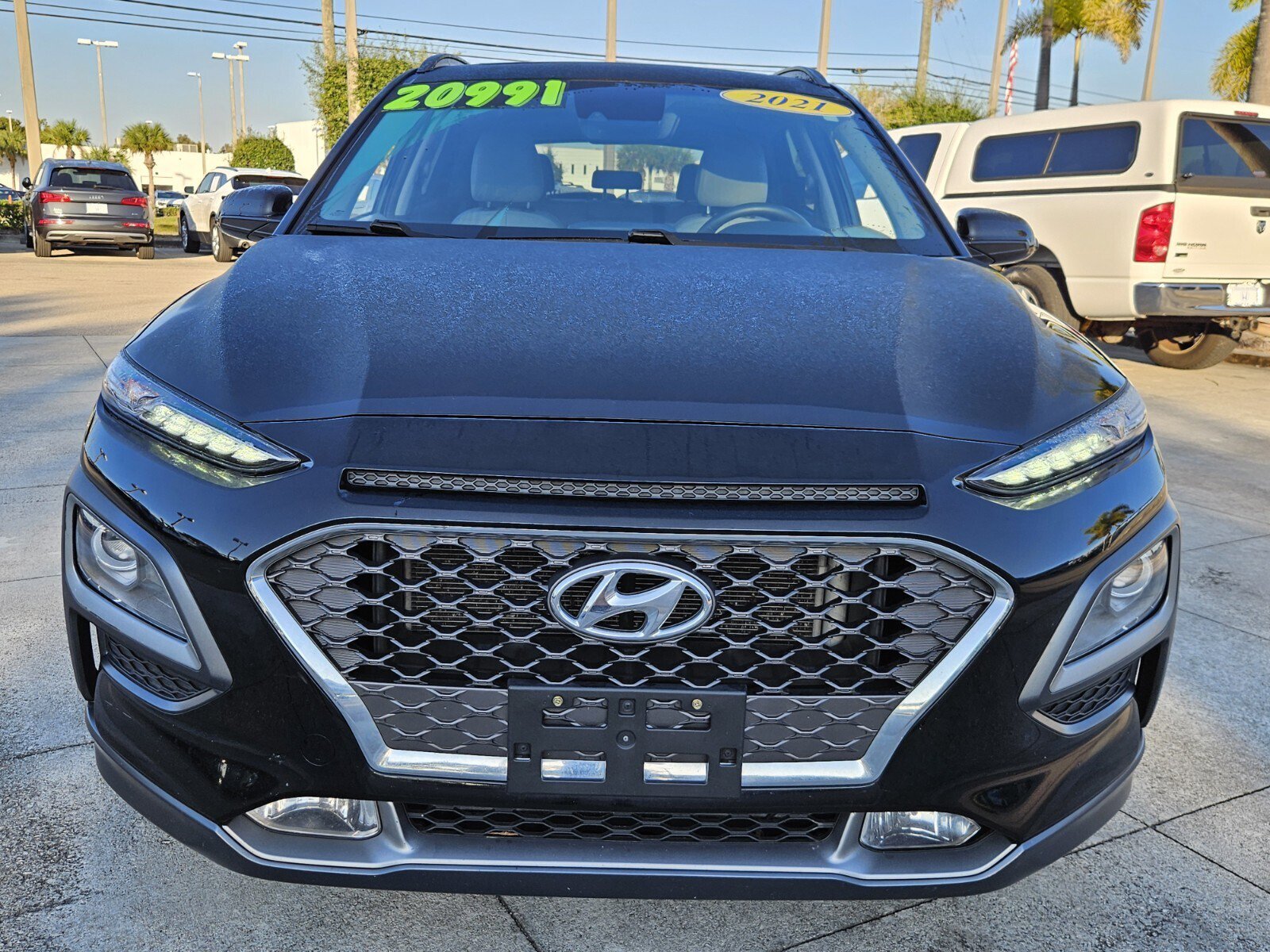 Used 2021 Hyundai Kona Limited w/ Cargo Package image 11
