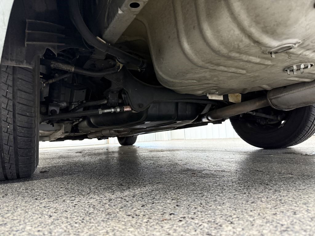 Used 2002 Chrysler Sebring LX image 7