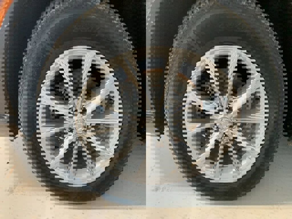 Used 2023 Honda CR-V EX-L image 11