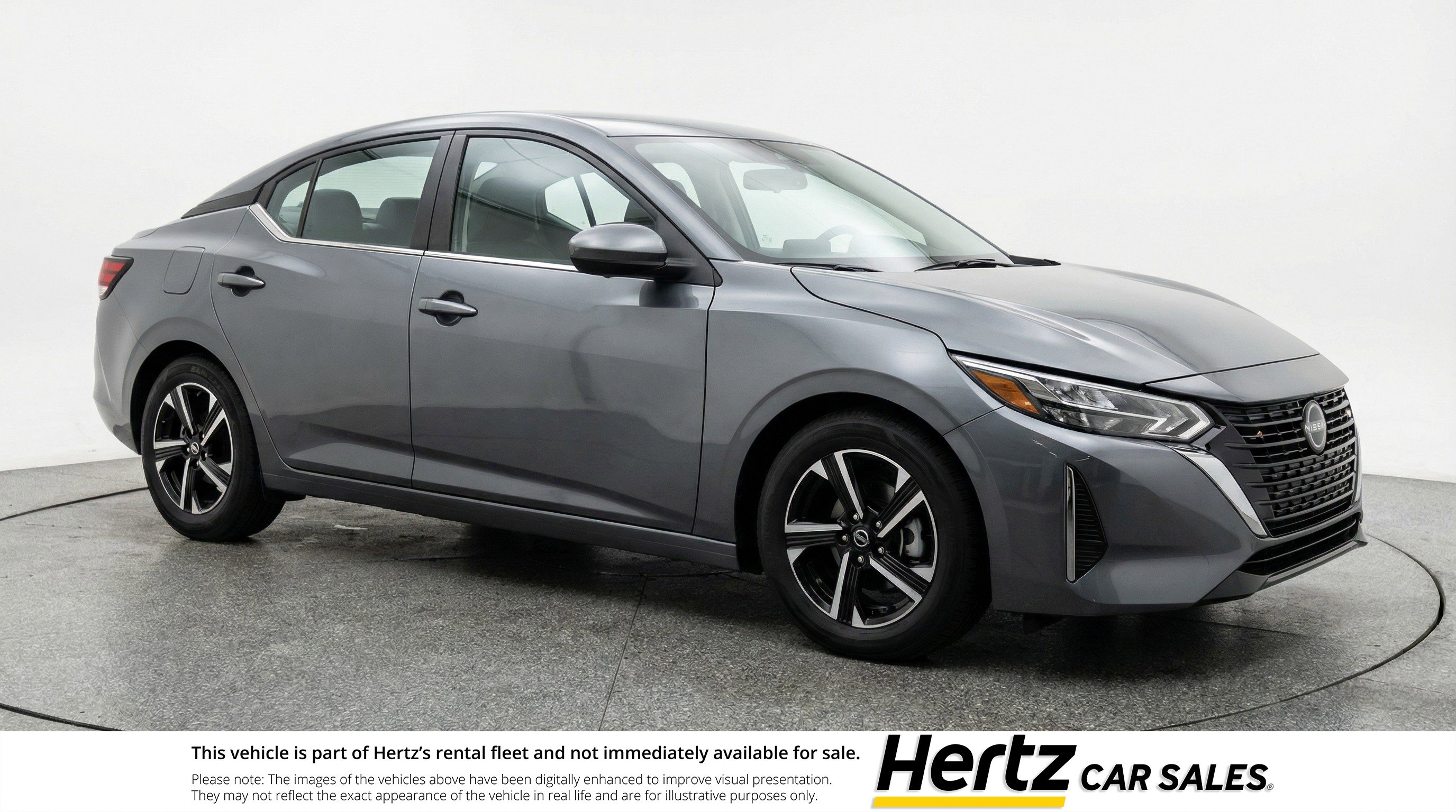 Used 2025 Nissan Sentra SV image 1