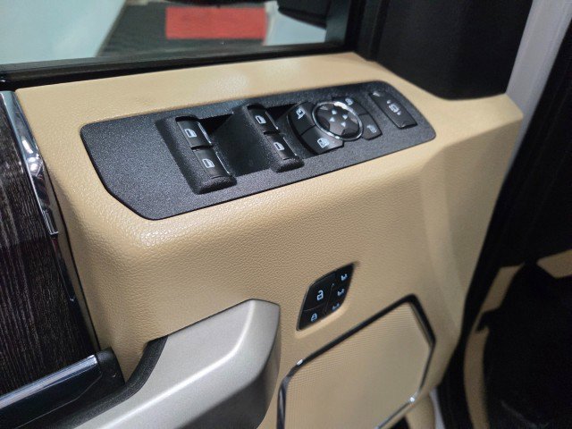 Used 2021 Ford F250 Lariat w/ Lariat Value Package image 34