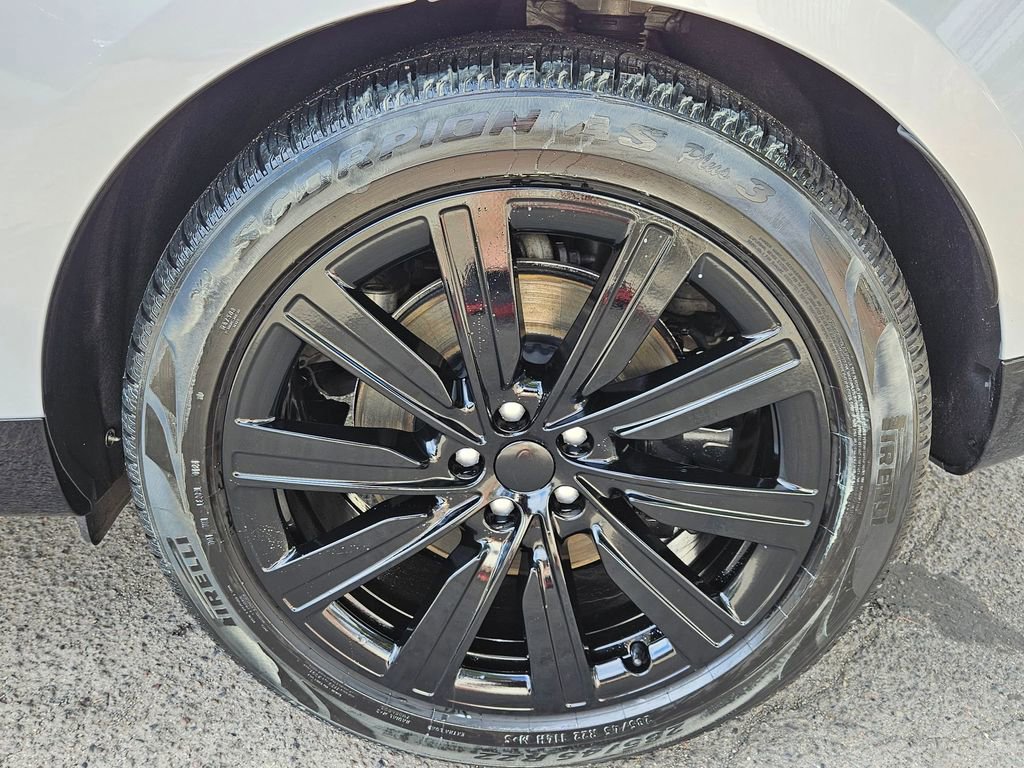 Used 2023 Land Rover Range Rover Autobiography image 6