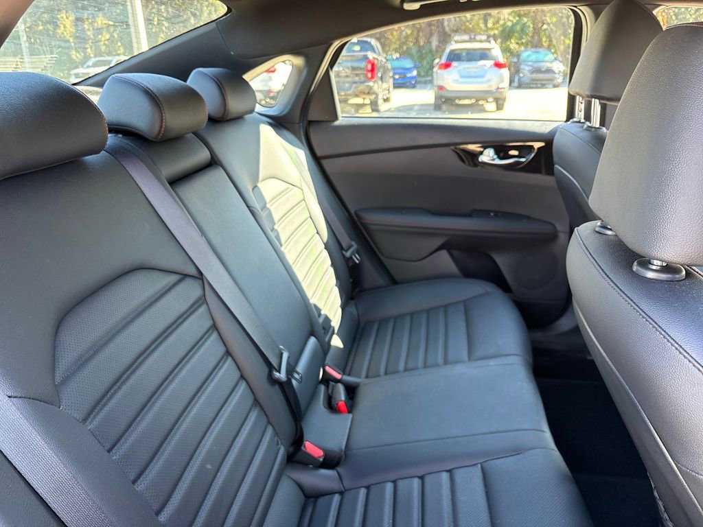 Used 2024 Kia Forte GT w/ GT2 Package image 30