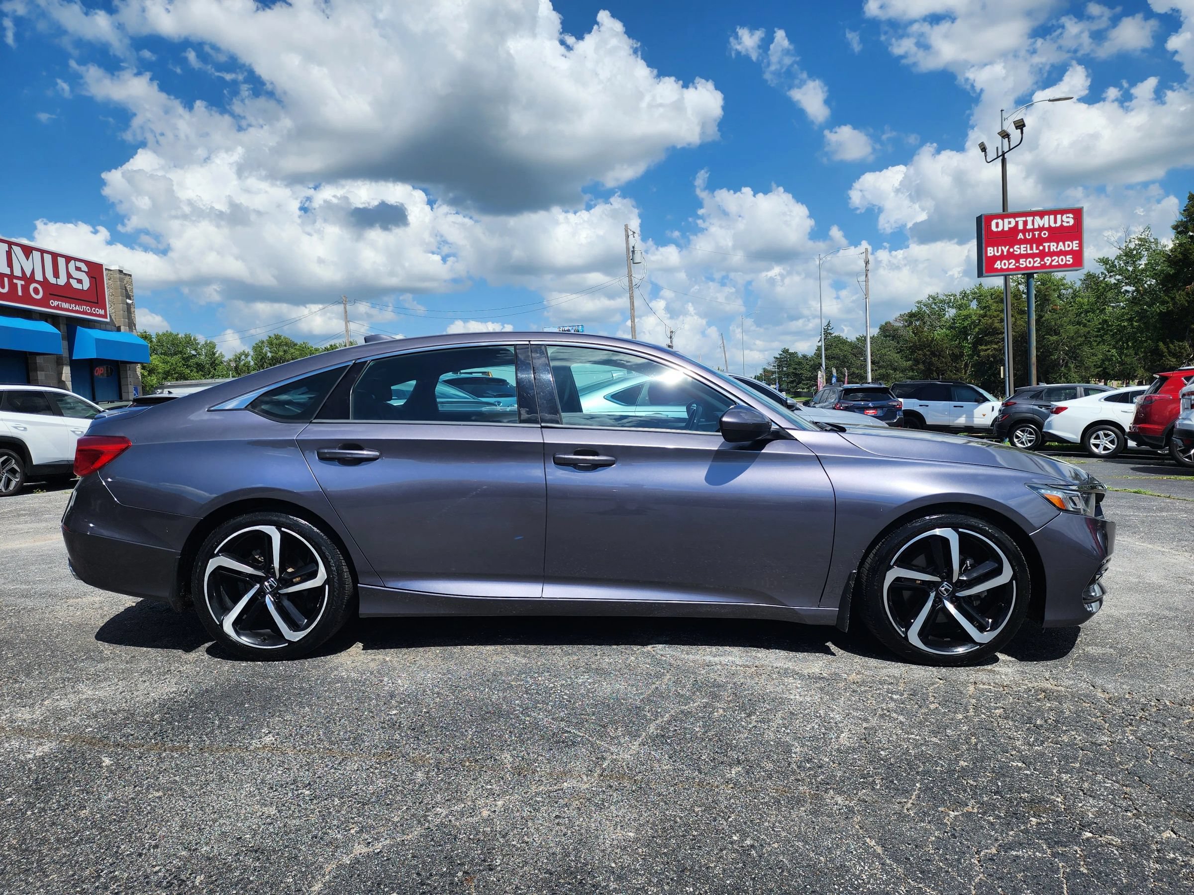 Used 2018 Honda Accord Sport image 8