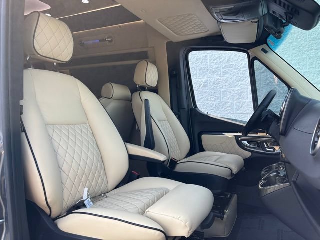 Used 2023 Mercedes-Benz Sprinter 3500 w/ Parking Package image 25