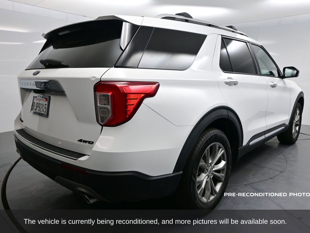 Used 2022 Ford Explorer Limited image 4