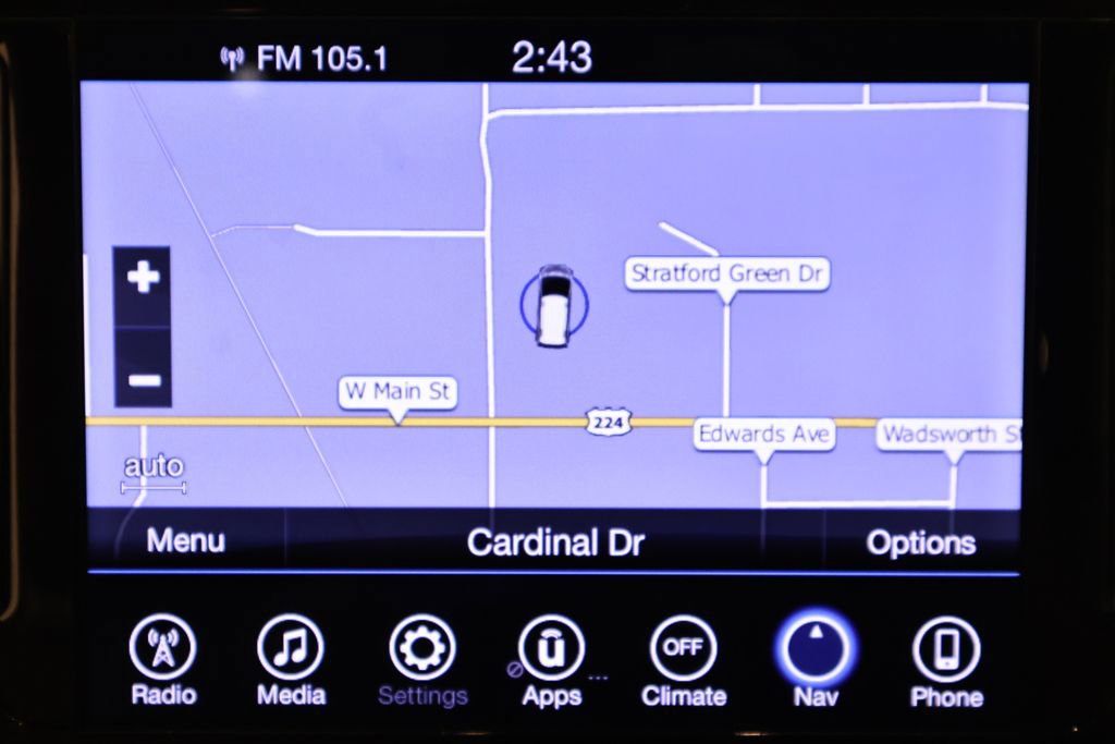 Used 2017 Chrysler Pacifica Touring image 31