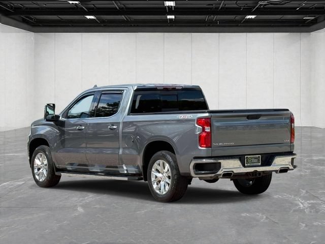 Used 2020 Chevrolet Silverado 1500 LTZ w/ LTZ Premium Package AWD/4WD image 3