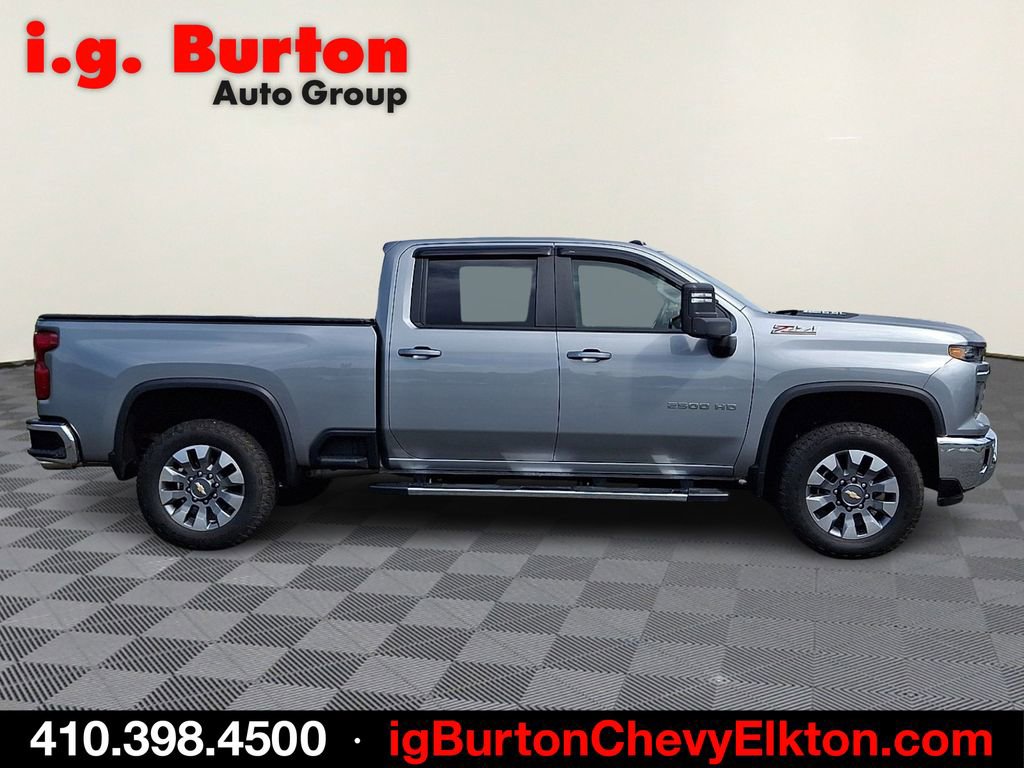 Used 2025 Chevrolet Silverado 2500 LT w/ Safety Package AWD/4WD image 7