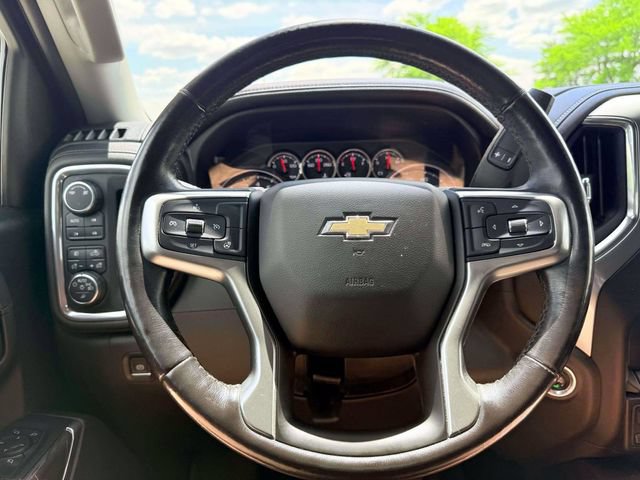 Used 2019 Chevrolet Silverado 1500 LTZ AWD/4WD image 23