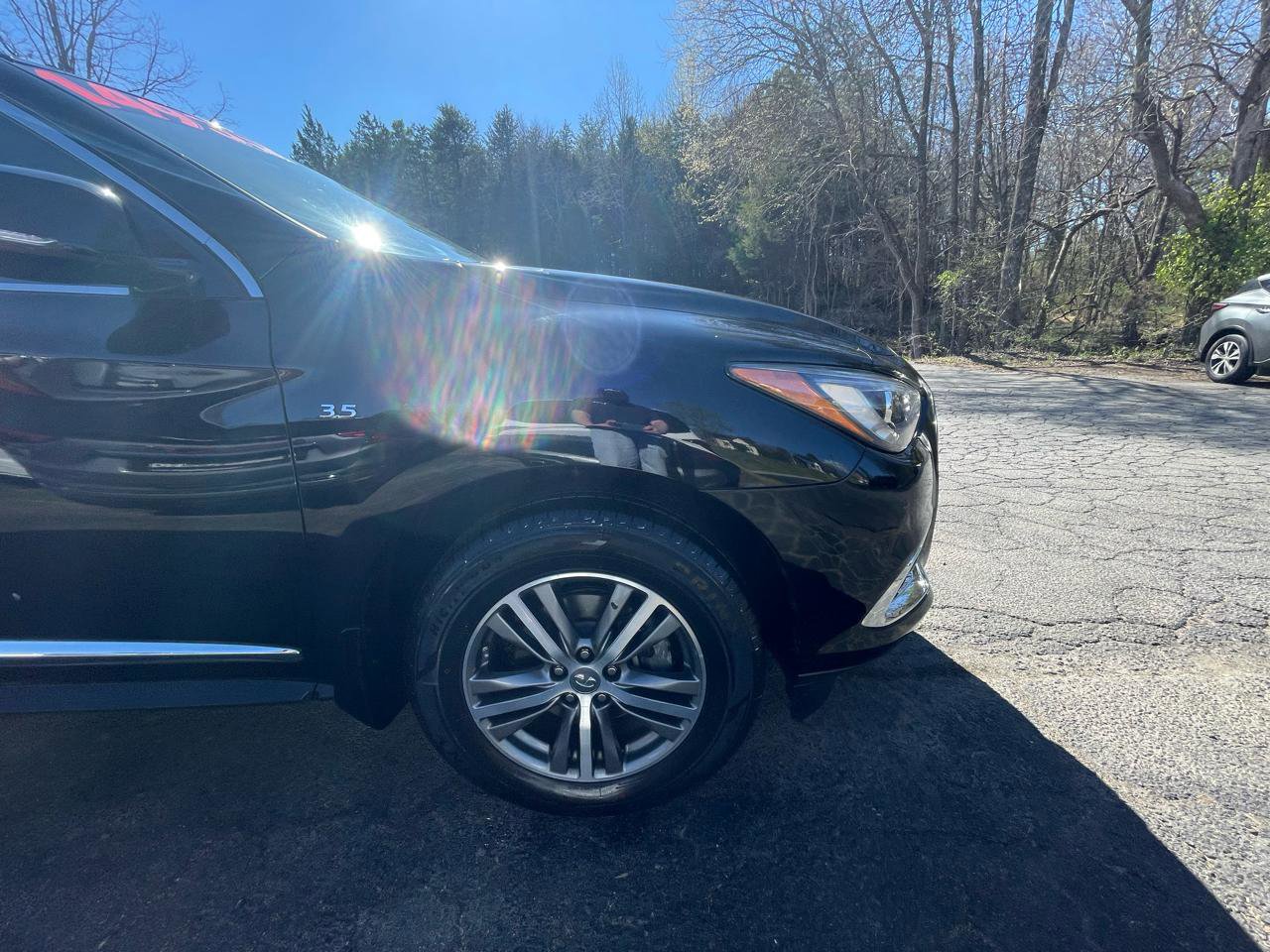 Used 2017 INFINITI QX60 AWD w/ Premium Plus Package image 12