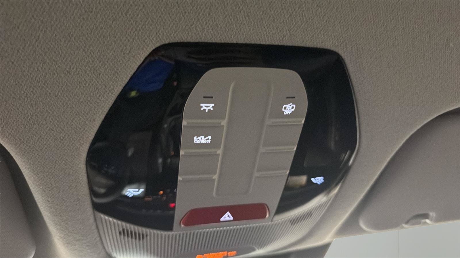 New 2026 Kia K4 FWD image 21