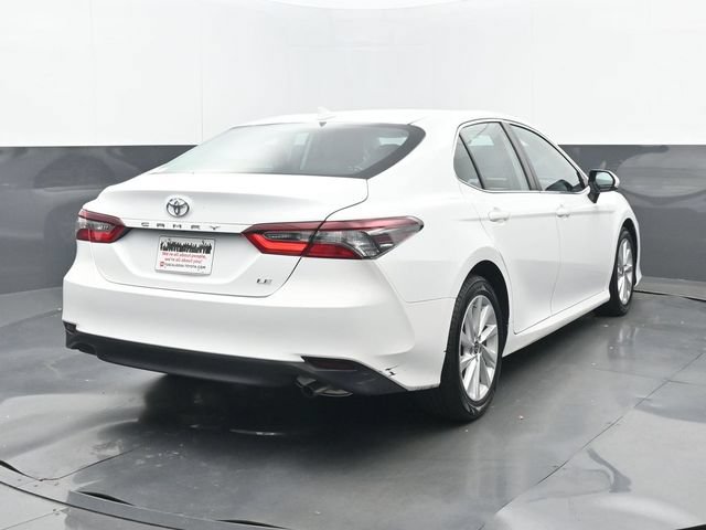 Used 2022 Toyota Camry LE FWD image 22