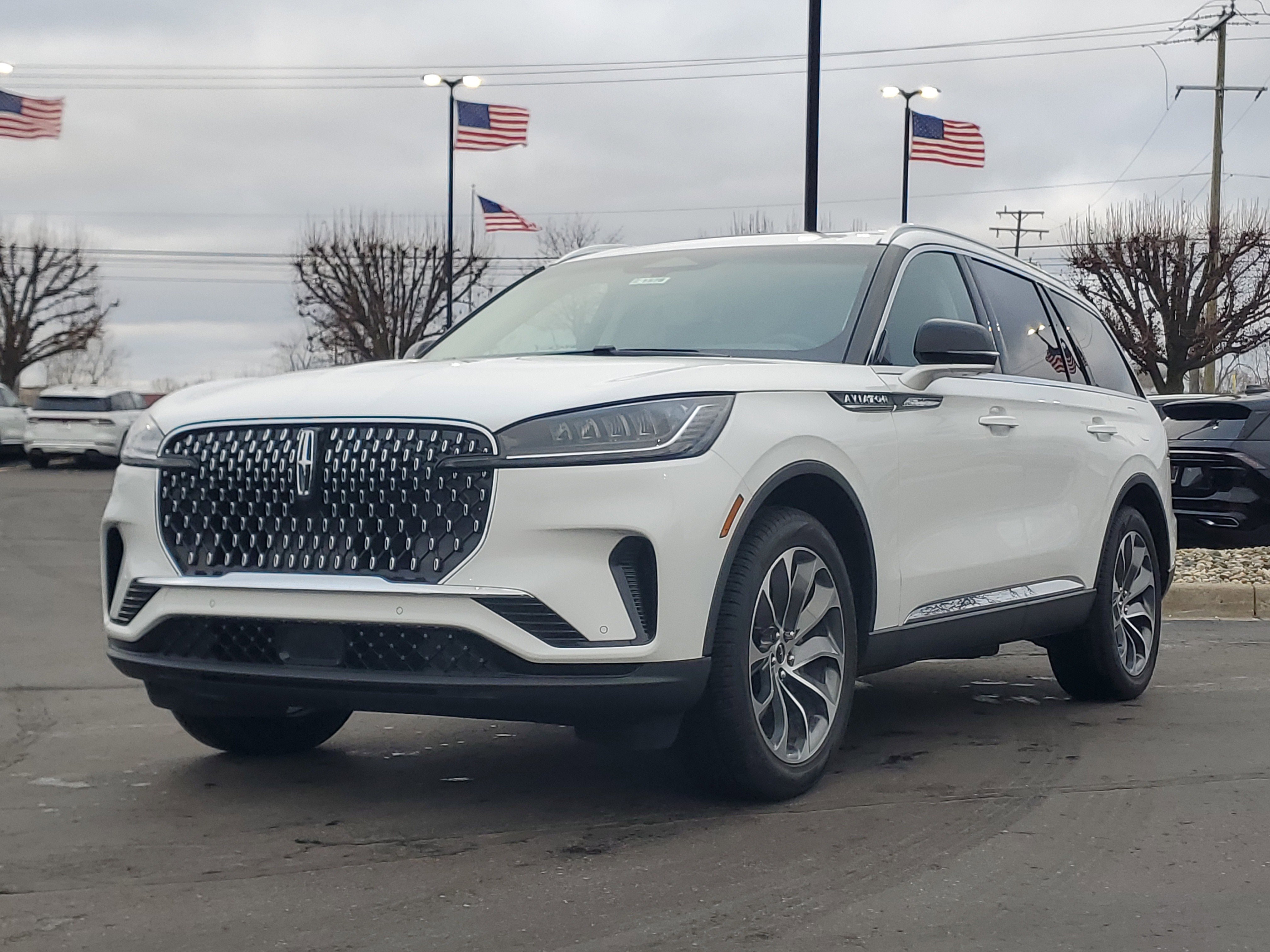 New 2025 Lincoln Aviator AWD w/ Equipment Group 101A video 2