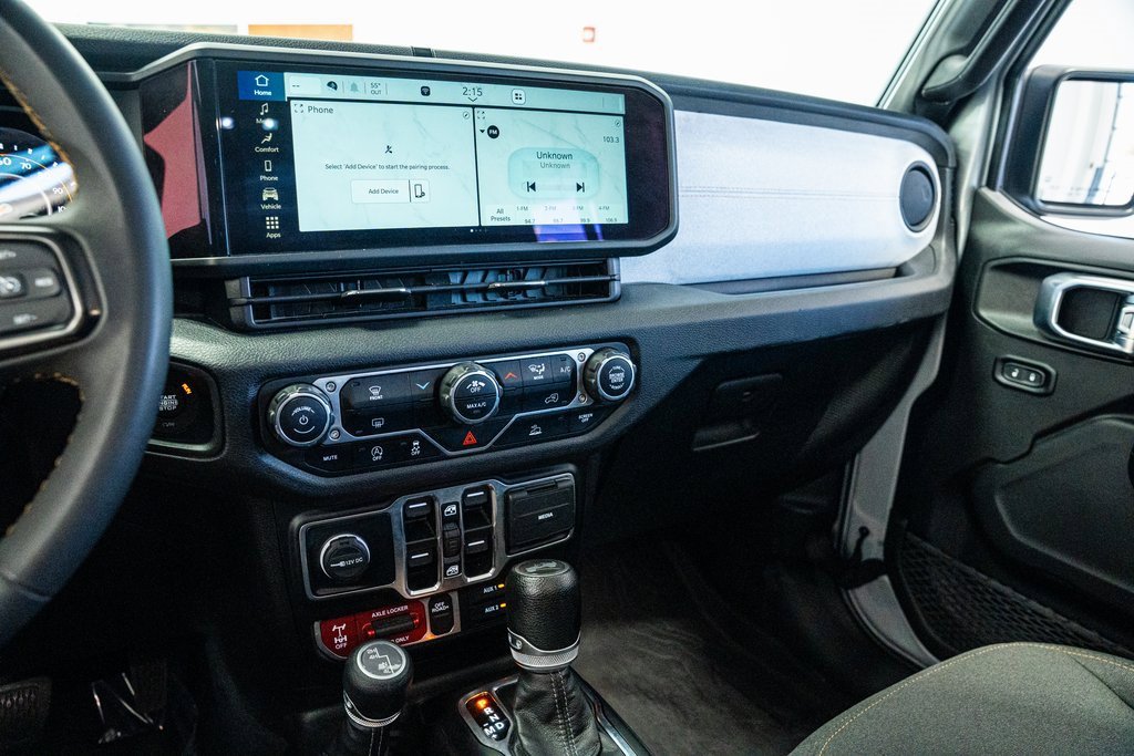 Used 2024 Jeep Wrangler Willys image 42