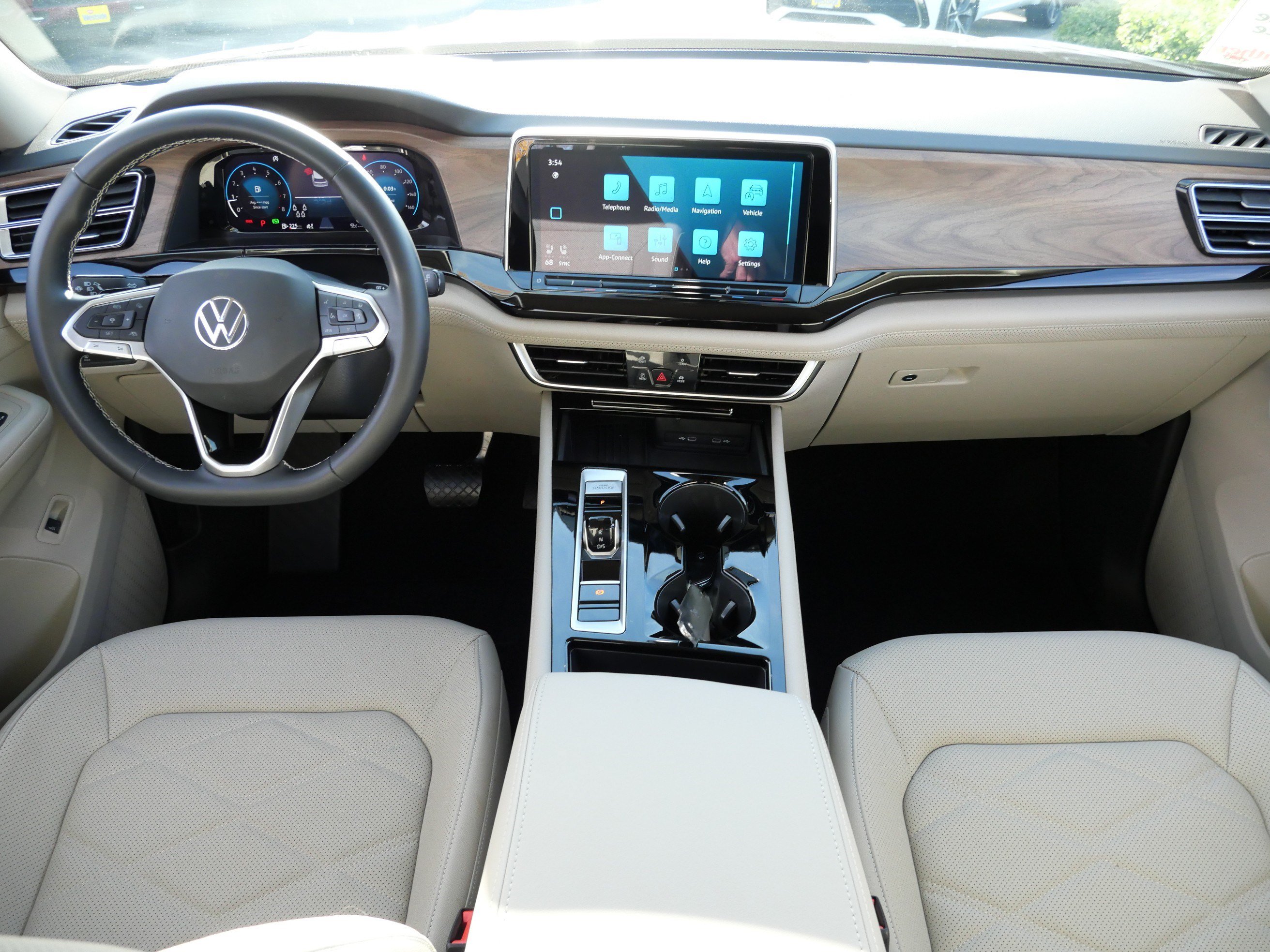 Certified 2026 Volkswagen Atlas SE AWD/4WD image 10