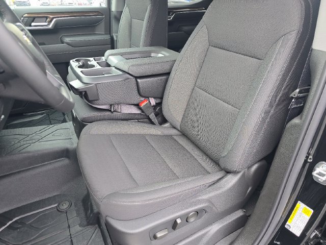New 2026 Chevrolet Silverado 1500 LT w/ LPO, Liner Protection Package AWD/4WD image 23