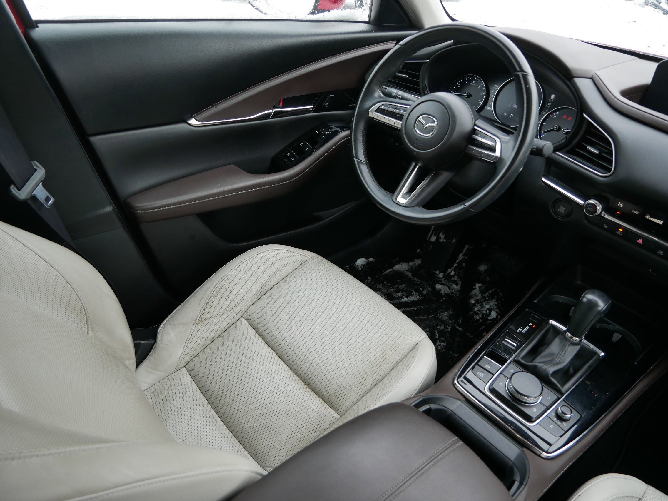 Used 2020 MAZDA CX-30 AWD w/ Premium Package image 11