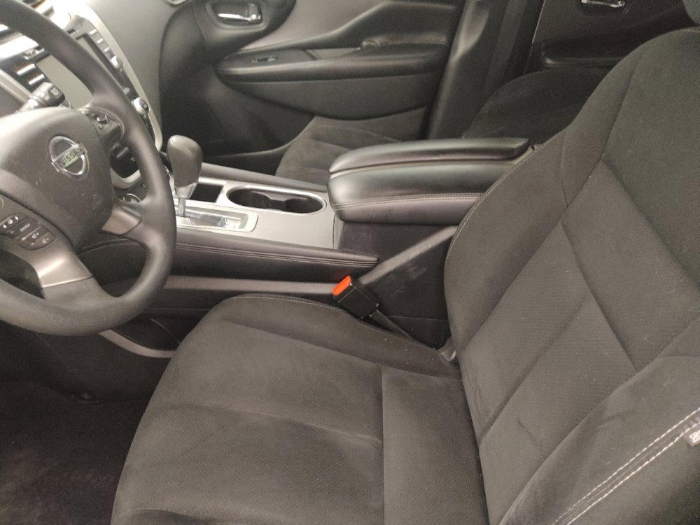 Used 2019 Nissan Murano S FWD image 17