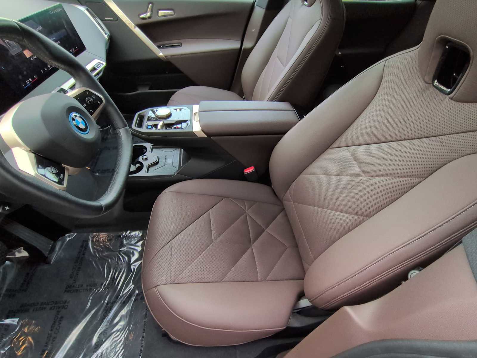 Certified 2025 BMW iX xDrive50 w/ Premium Package image 16