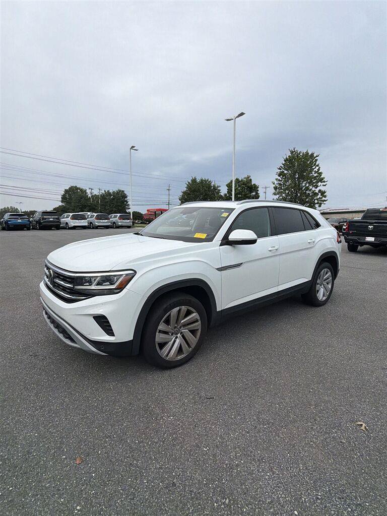 Used 2020 Volkswagen Atlas Cross Sport SE w/ Panoramic Sunroof Package