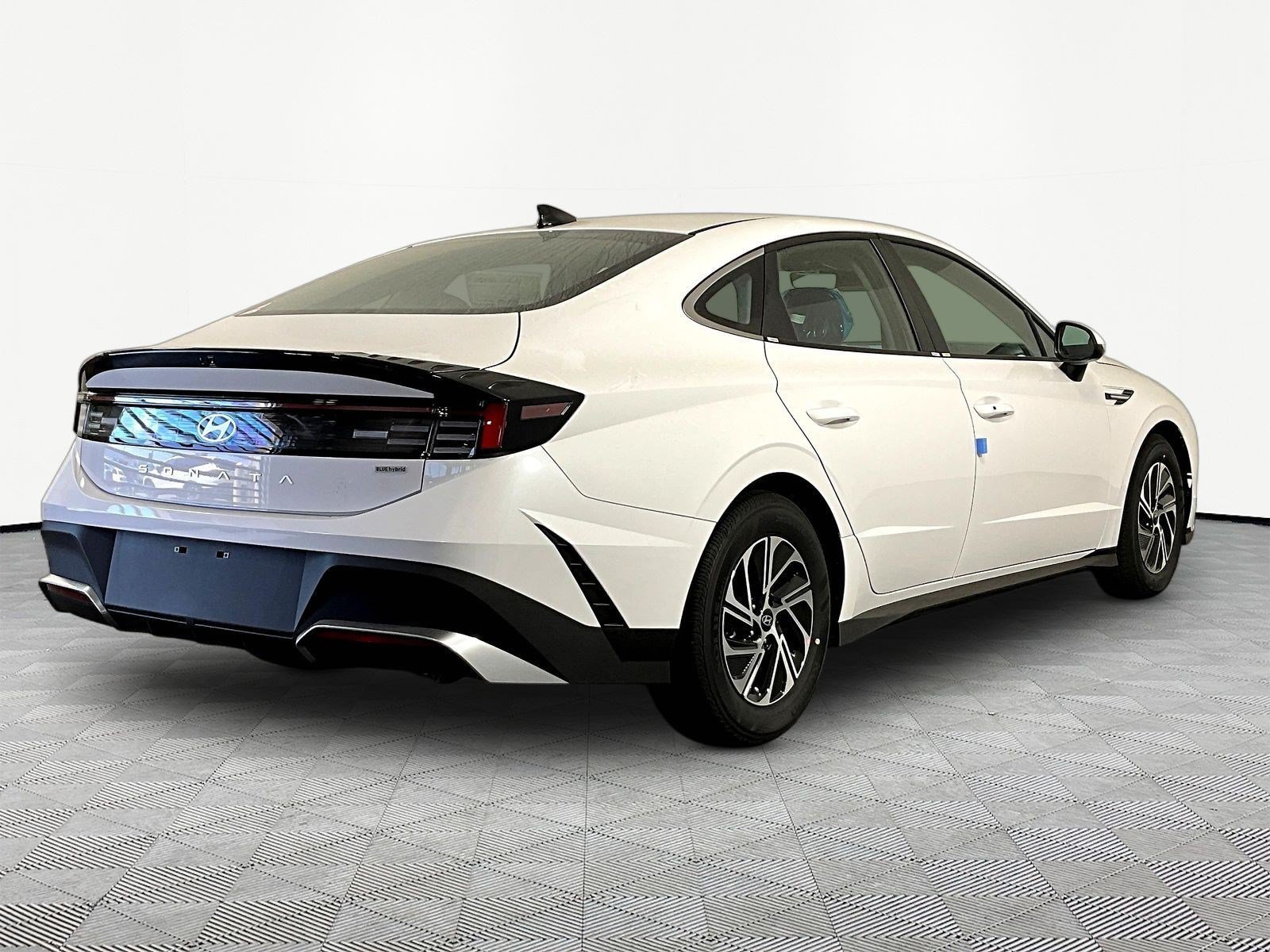 New 2026 Hyundai Sonata Blue FWD image 7