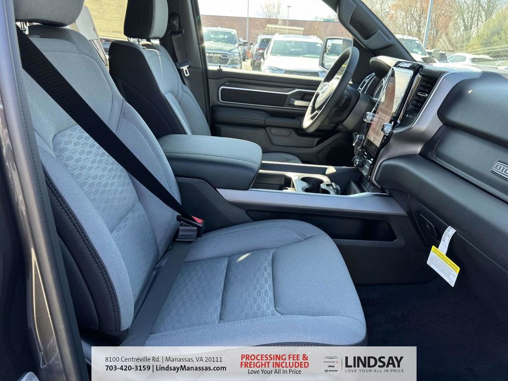 New 2026 RAM 1500 4x4 Crew Cab image 13