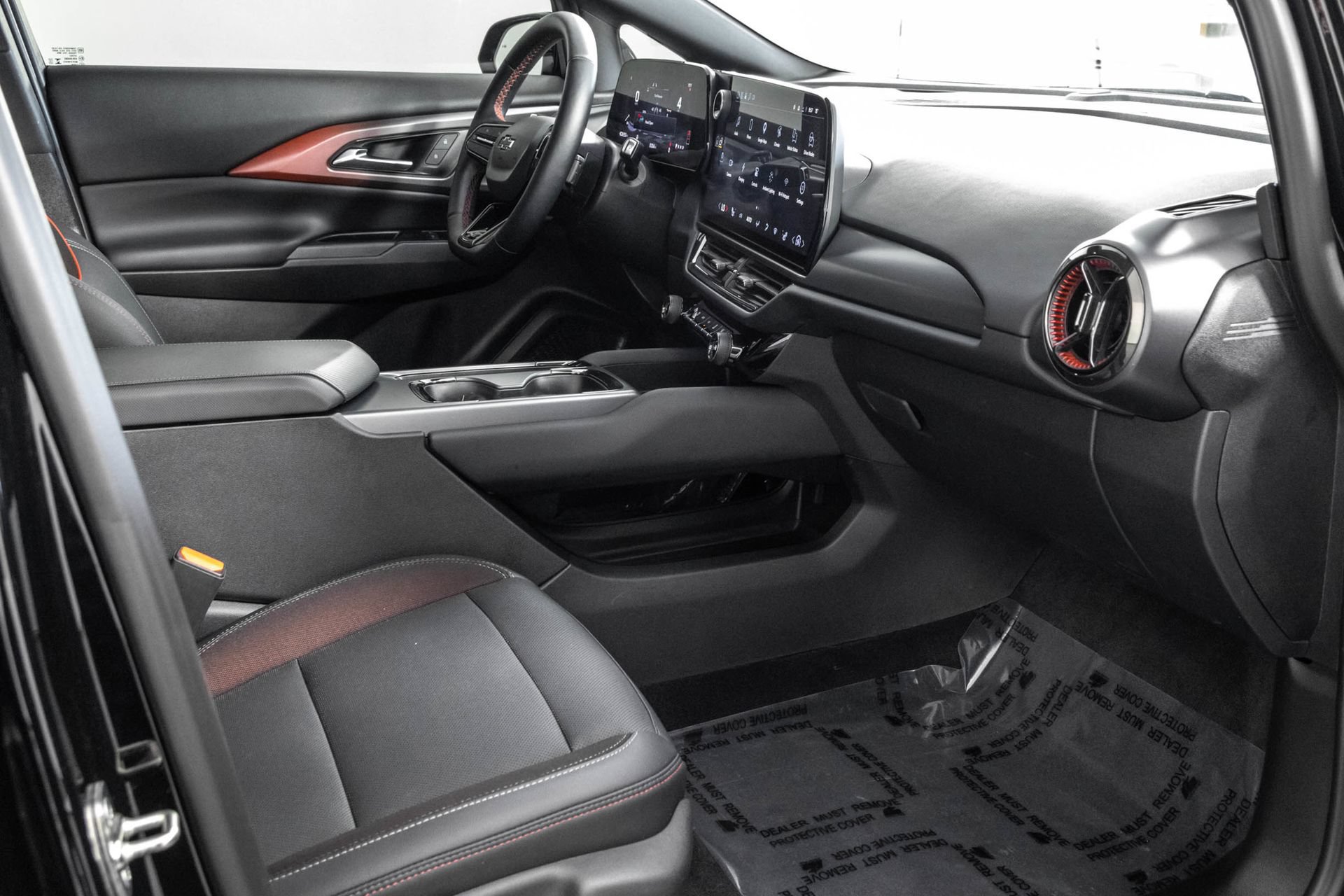 Used 2024 Chevrolet Equinox EV RS FWD image 42