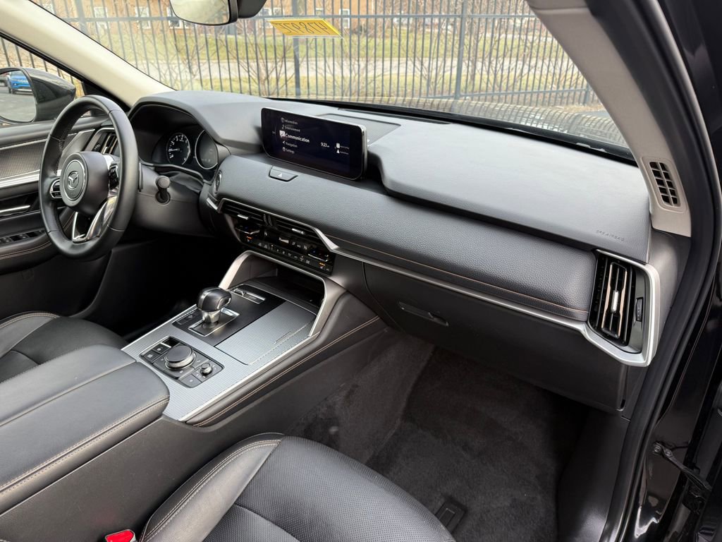 Used 2024 MAZDA CX-90 3.3 Turbo w/ Preferred Plus image 16