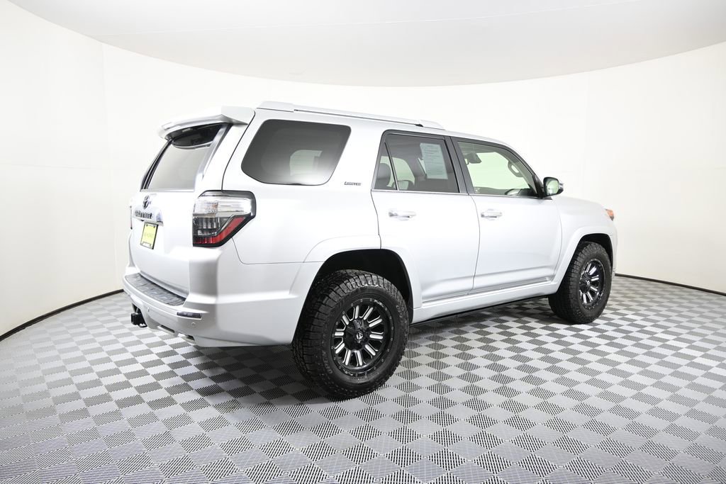 Used 2024 Toyota 4Runner Limited image 6