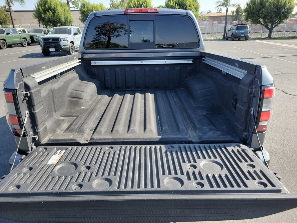 Used 2022 Nissan Frontier SV RWD image 26