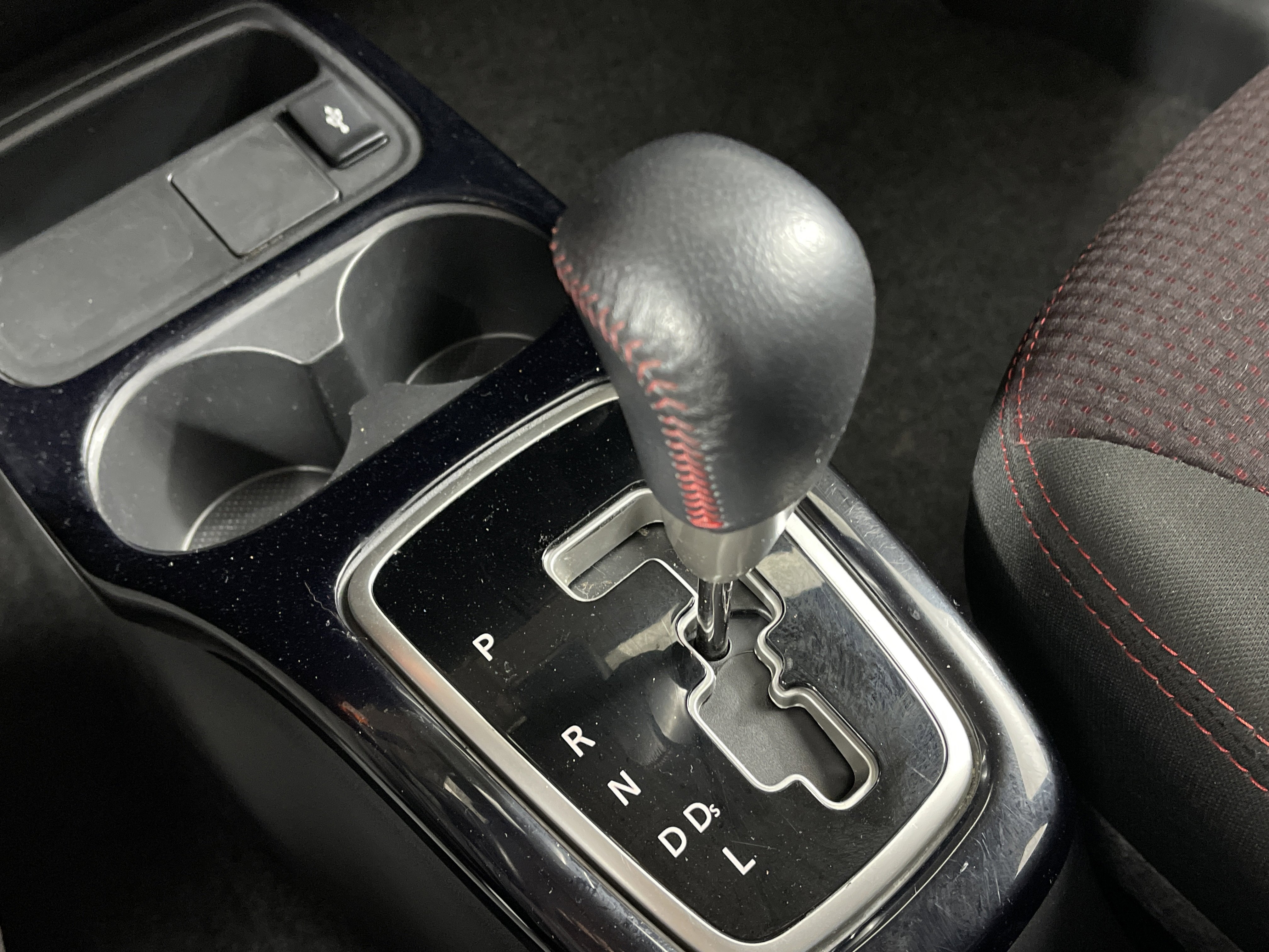 Used 2022 Mitsubishi Mirage G4 Black Edition image 23