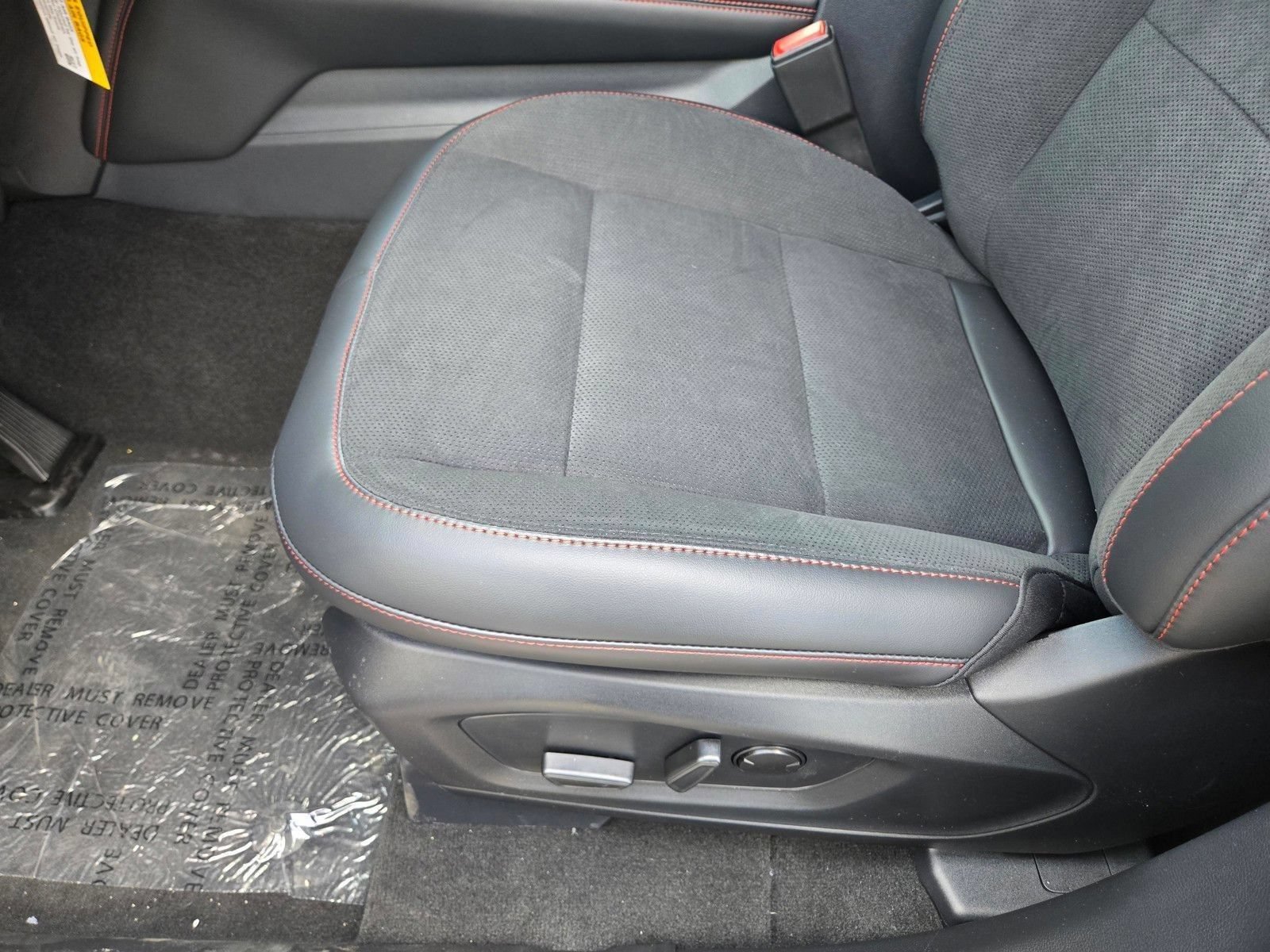 New 2026 Ford Explorer ST AWD/4WD image 8
