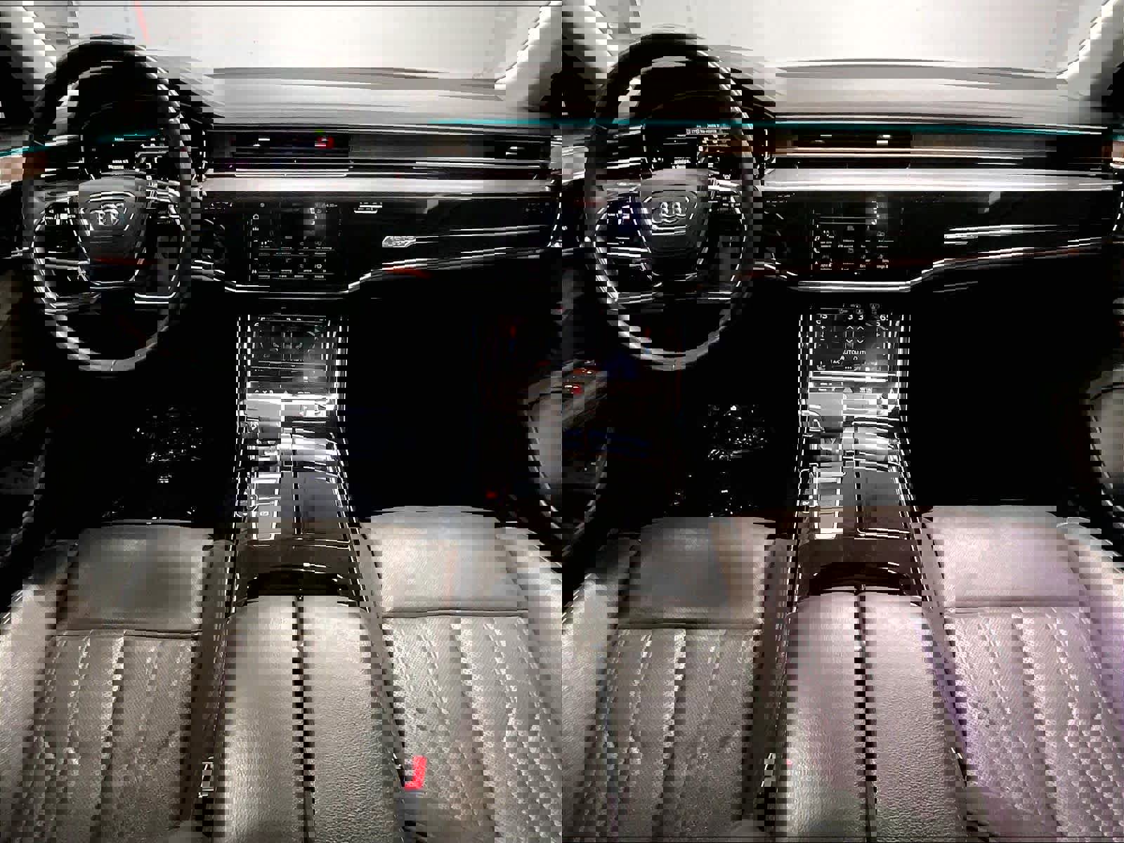 Used 2021 Audi A8 L 3.0T w/ Executive Plus Package image 16