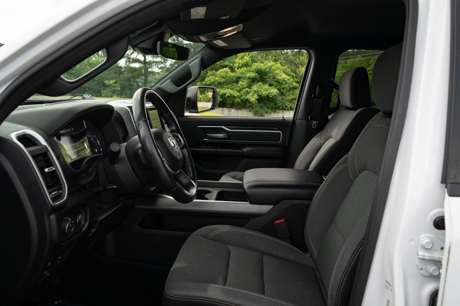 Used 2021 RAM 1500 Big Horn RWD image 14