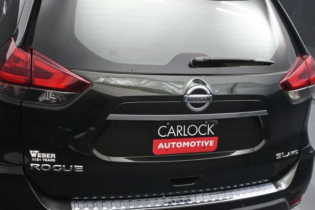 Used 2019 Nissan Rogue SL w/ Premium Package AWD/4WD image 12