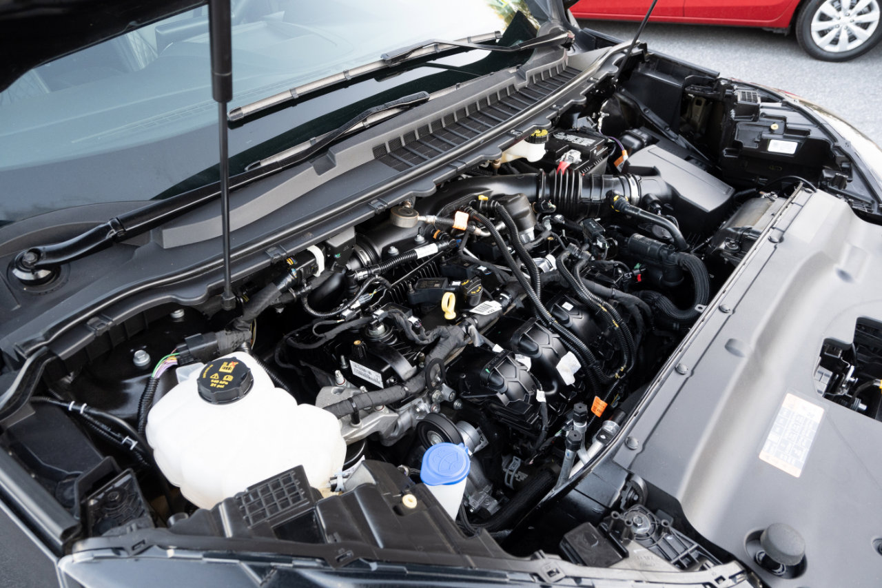 Used 2024 Ford Edge Titanium image 41