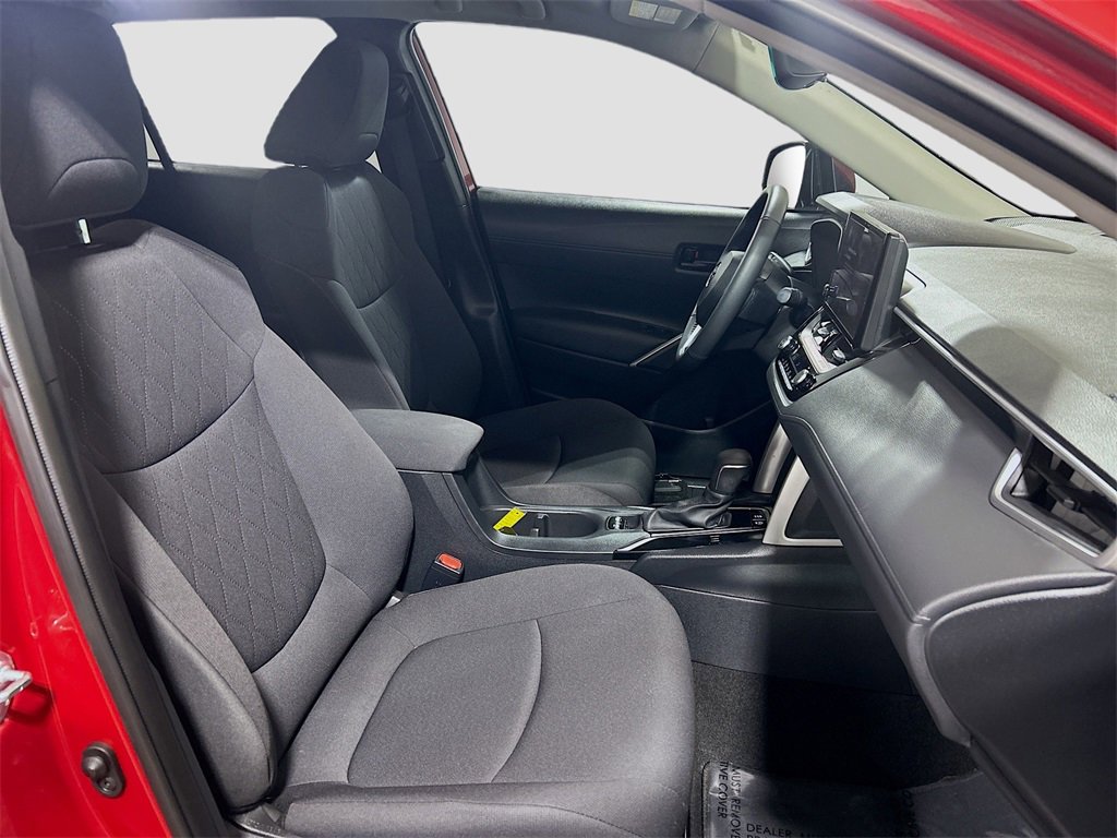 Used 2023 Toyota Corolla Cross LE image 24
