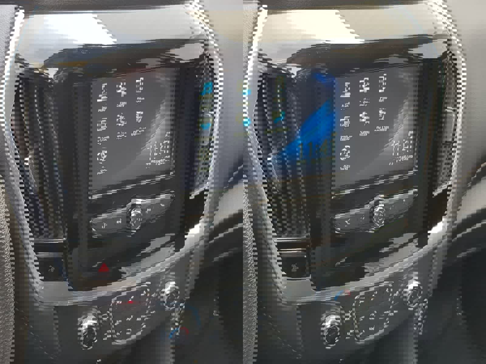 Used 2019 Chevrolet Traverse LS FWD image 27